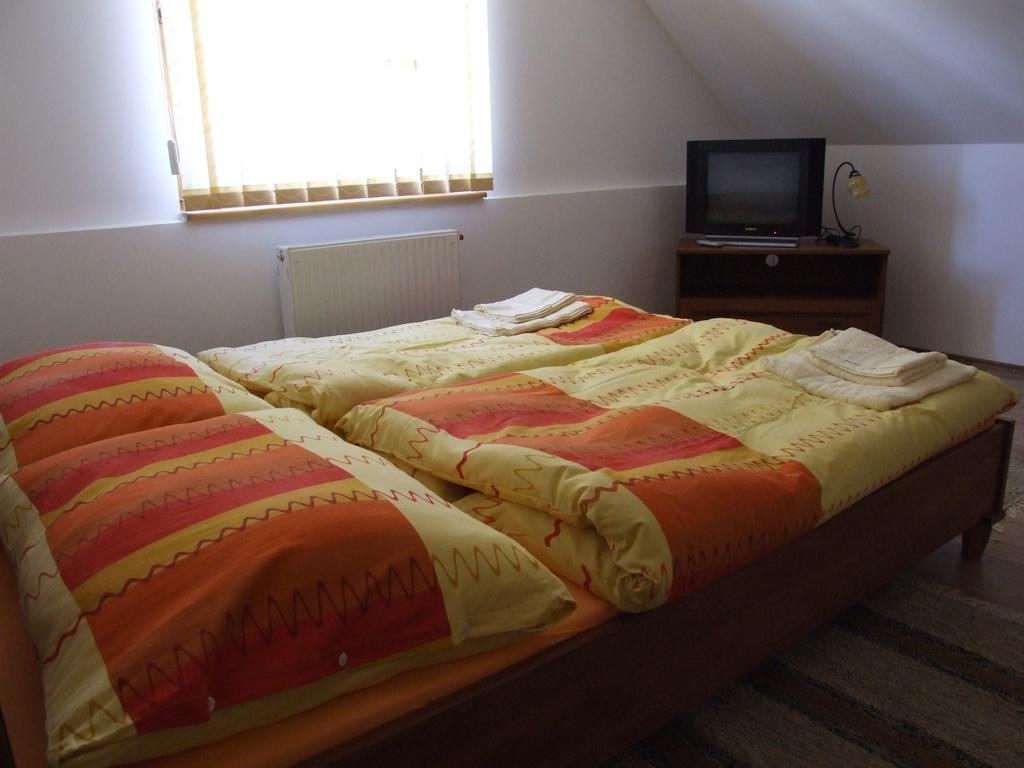 Penzion Julkin Dvor Krupina Quarto foto